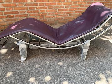 Chaise Longue Le Corbusier