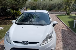 FORD FIESTA TITANIUM 1.4 BENZINA GPL