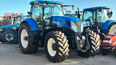 NEW HOLLAND T7030