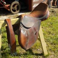 Sella monta inglese Henri de Rival – Usata