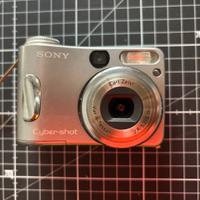 Fotocamera compatta digitale sony cybershot