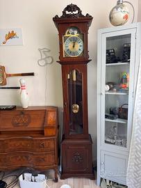 Orologio a pendolo da terra - altezza 2 m