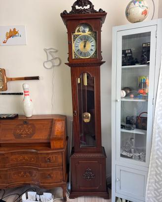 Orologio a pendolo da terra - altezza 2 m