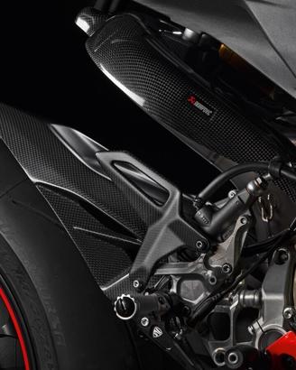Parafango posteriore DUCATI in CARBONIO.