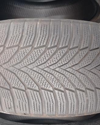 4 gomme quattro stagioni 235/45 R17 M+S