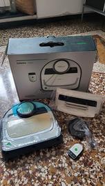 Robot  Folletto VR 200