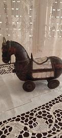 Cavallo in legno