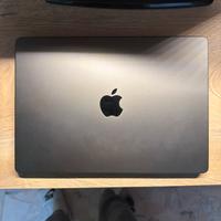 MacBook Pro 14” M3 Pro 18GB RAM 512GB SSD