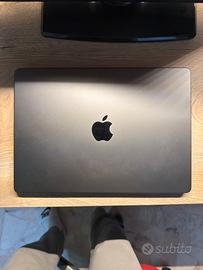 MacBook Pro 14” M3 Pro 18GB RAM 512GB SSD
