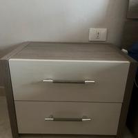 Comó tre cassetti con due comodini