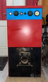 Caldaia a gasolio idaltermo con bruciatore