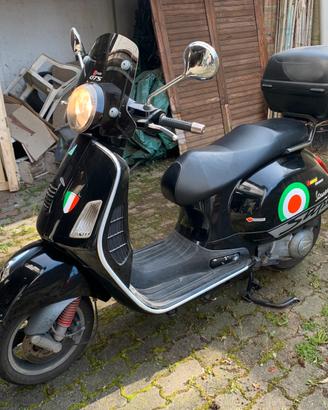 Vespa gts 300 del 2009
