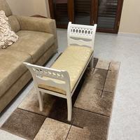 Panchina in legno bianco