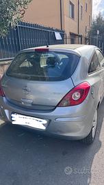 Opel Corsa D con motore 1.3 CDTI