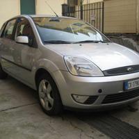 FORD Fiesta 1.2 16V 5 PORTE TECNO