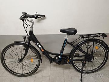 Nilox e-bike J5 a pedalata assistita 