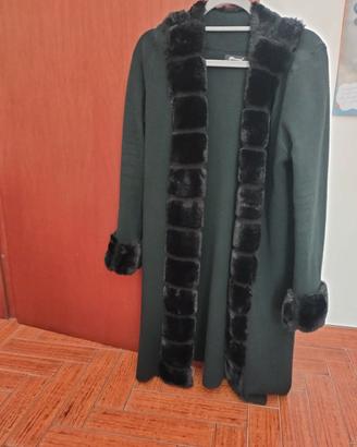 cappotto donna con inserti in pelliccia sintetica 