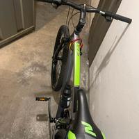 BICI BICICLETTA MTB NEVADA 27.5" USATA POCHISSIMO