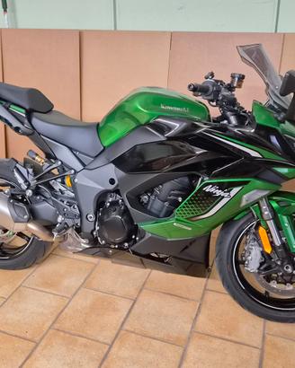 Kawasaki Ninja 1100SX SE Tourer full optional 