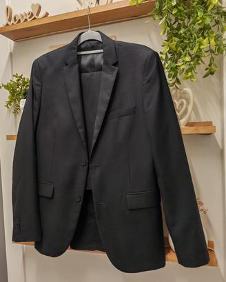 Abito da uomo elegante con doppio pantalone 