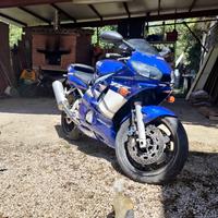 Yamaha YZF R6 - 2001