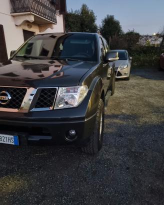 nissan navara d40 