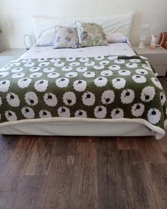 Arredi completi camere da letto matrimoniali