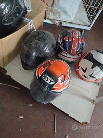 caschi da moto 