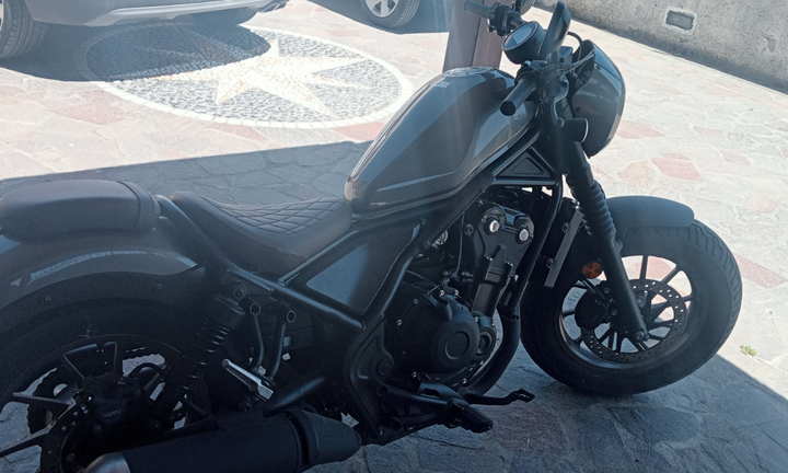 Honda Rebel 500 plus
