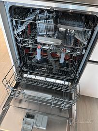 Lavastoviglie Hotpoint Ariston