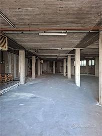 Magazzino a Cantù