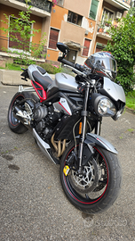 Triumph street triple r