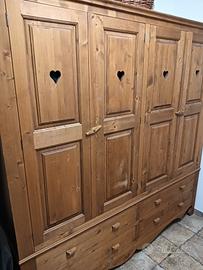 Armadio legno stile Tirolese Shabby 