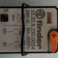 relè Finder 230Vac 2 contatti 