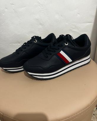 Scarpe Tommy Hilfiger