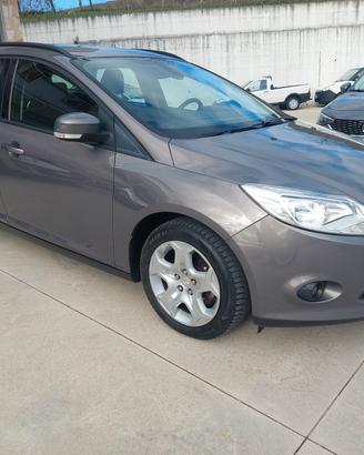 Ford Focus 1.6 120 CV GPL SW 2013