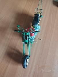 modellino di motocicletta in stile Chopper vintage
