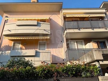 LUMINOSO APPARTAMENTO SU DUE LIVELLI