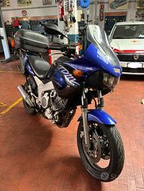MOTO TDM 850