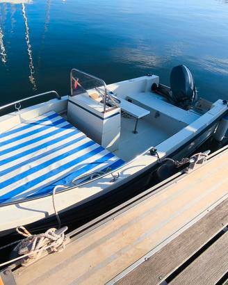 Open Marino 4.30 - Yamaha 25 cv - 4 T.