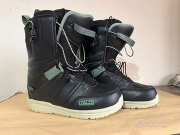 Stivali snowboard north Waves