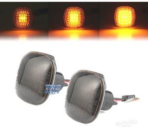 FRECCIE LATERALI A LED FUMÉ AUDI SKODA
