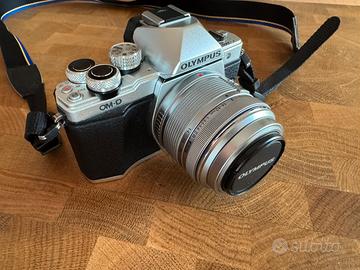 Olympus OM-D-E-M10 II