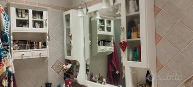 Specchio bagno stile Shabby chic con 2 applique