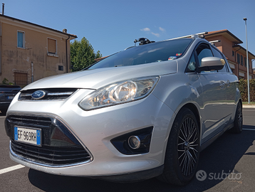 Ford Grand C Max 7 posti gancio