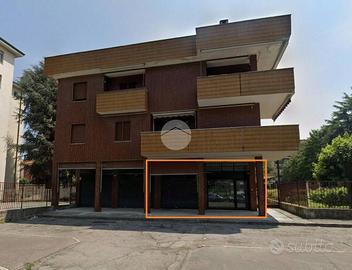 NEGOZIO A COLOGNO MONZESE