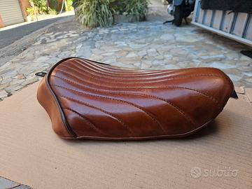Sella in cuoio harley sportster
