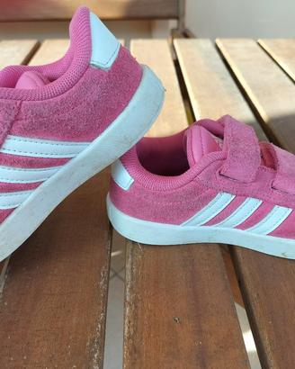 Scarpe Adidas bimba n.26