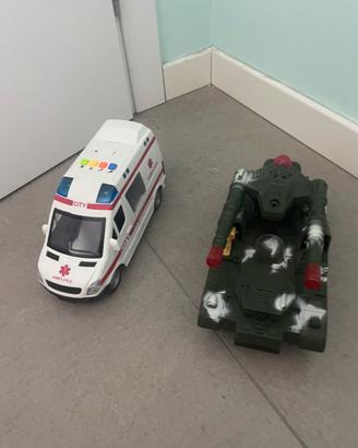 Carro armato e ambulanza