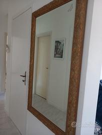 Specchio grande dorato +cassapanca